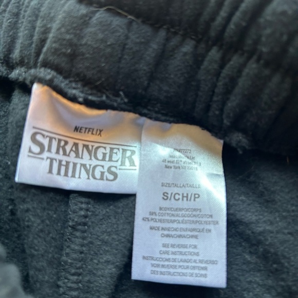 Stranger Things sweatpants size small. Wore them once - Picture 2 of 3
